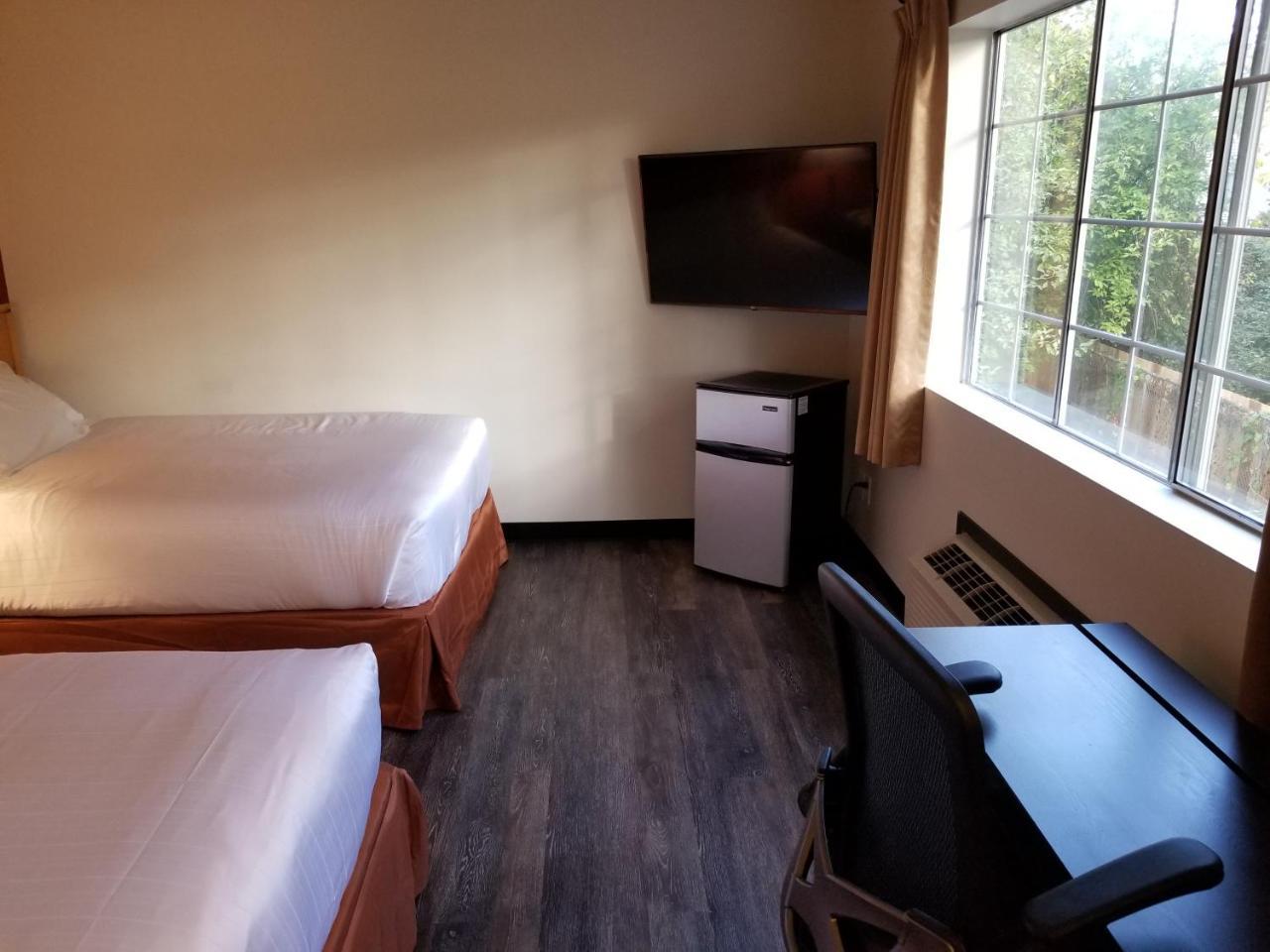 Best Lynnwood Inn Exterior photo