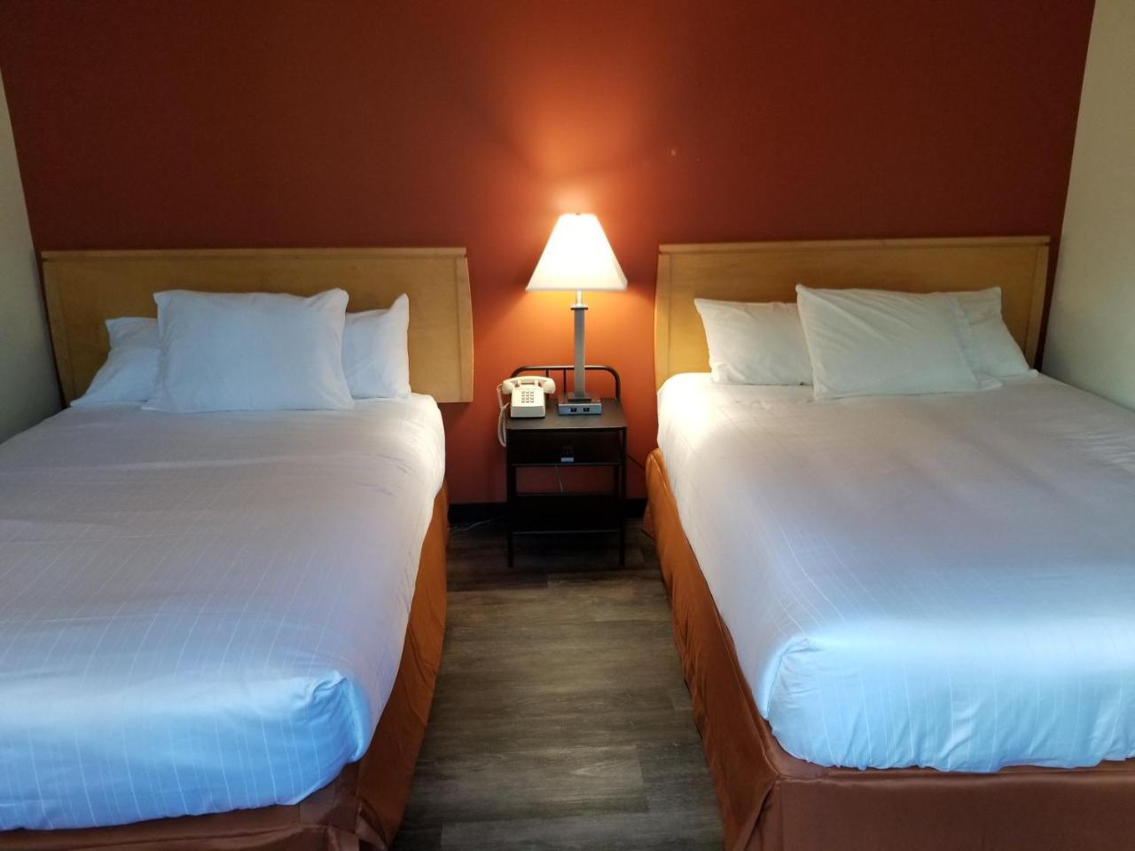 Best Lynnwood Inn Exterior photo